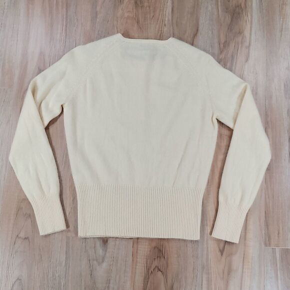 🔺️Apt 9 Yellow Cashmere & Rhinestone Button Long Sleeve Cardigan Sweater Medium - Picture 2 of 10